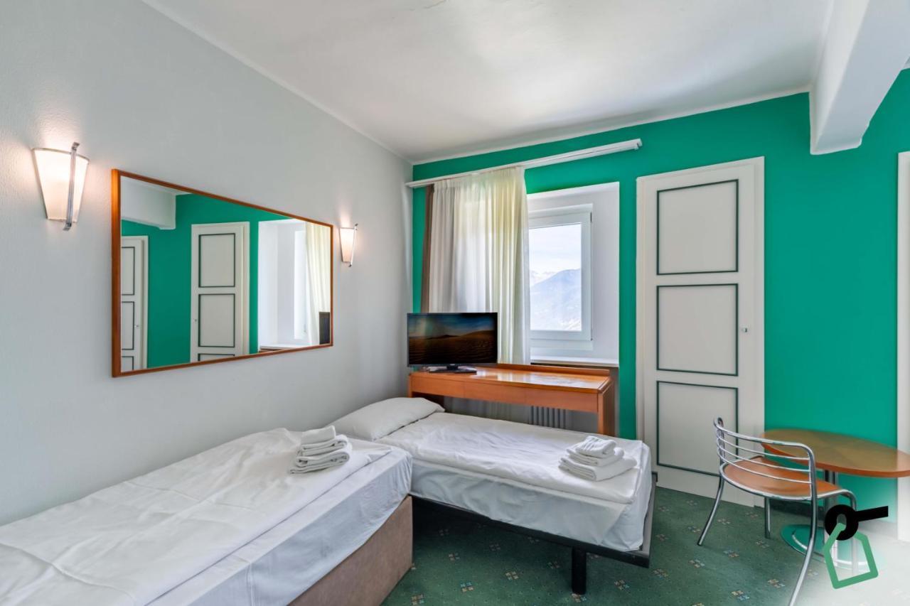 Hotiday Room Collection - Sauze Torre Oulx Εξωτερικό φωτογραφία