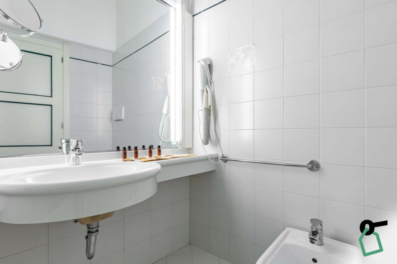 Hotiday Room Collection - Sauze Torre Oulx Εξωτερικό φωτογραφία